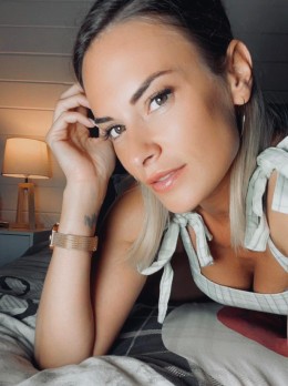 Louanaa - Escort Angela | Girl in Brisbane Louanaa - Escort Angela | Girl in Brisbane